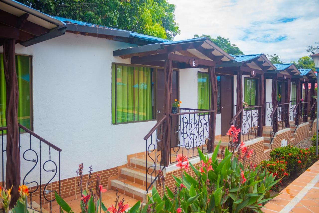 Cabanas El Saman Villavicencio Apiay Εξωτερικό φωτογραφία