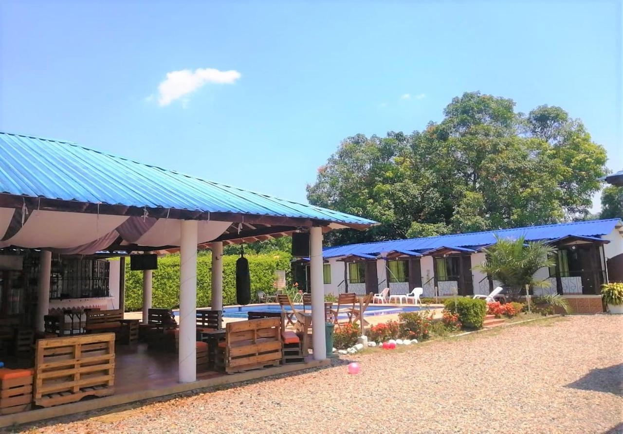 Cabanas El Saman Villavicencio Apiay Εξωτερικό φωτογραφία